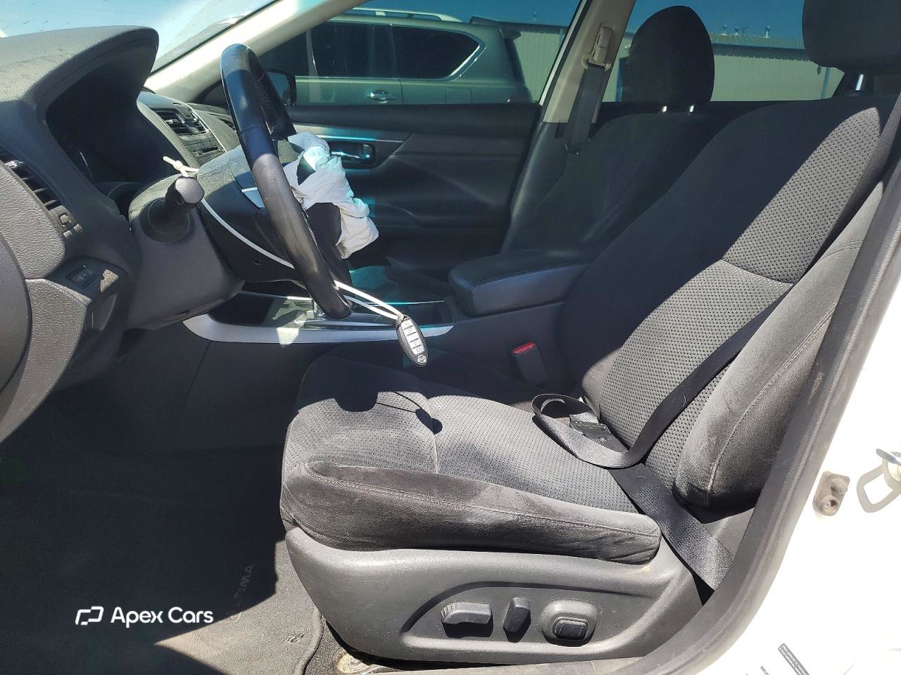 Nissan Altima 2015