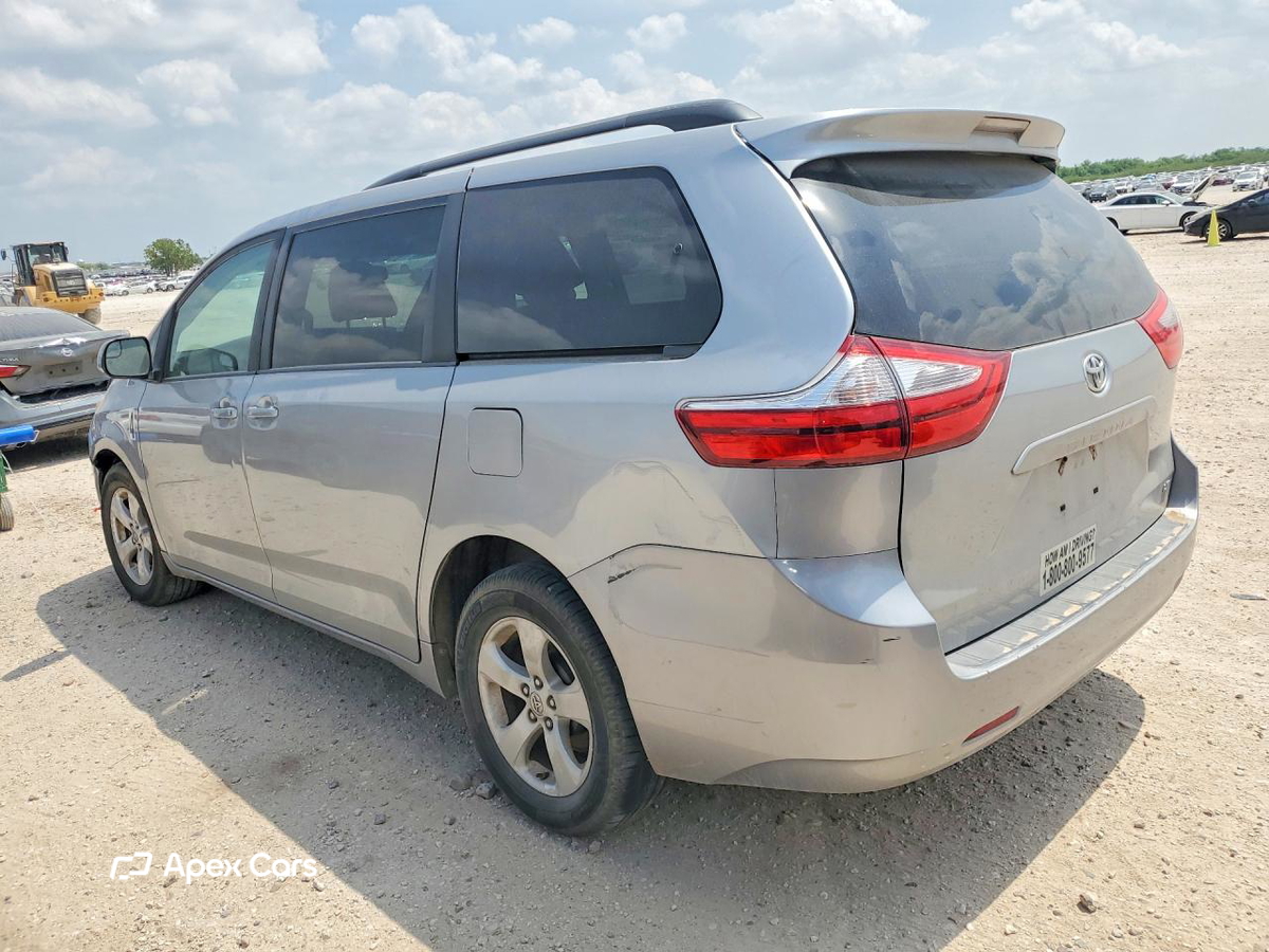 Toyota Sienna 2017