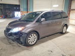 Toyota Sienna 2011