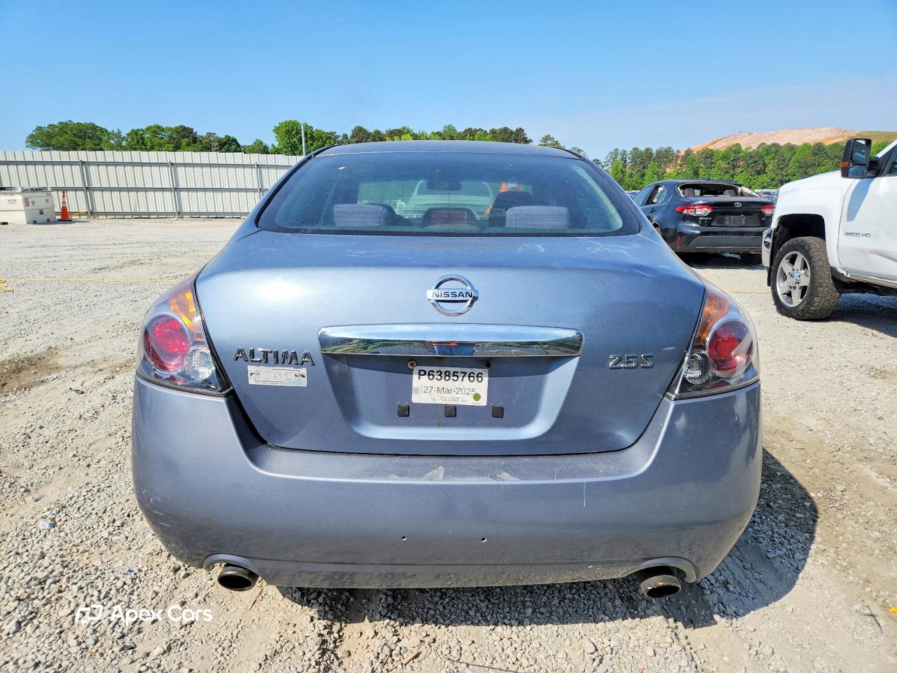 Nissan Altima 2010
