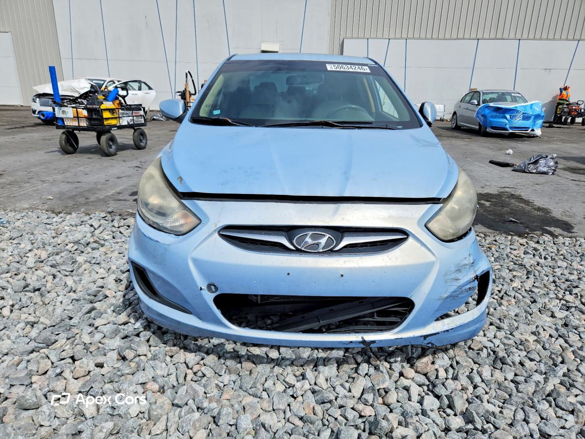 Hyundai Accent 2012