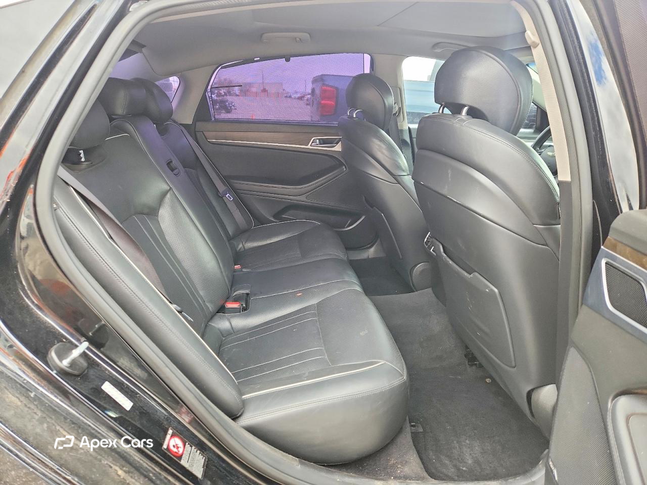 Hyundai Genesis 2016