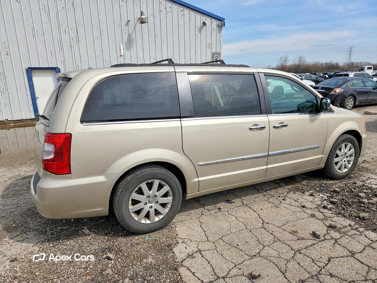 Chrysler Voyager 2012
