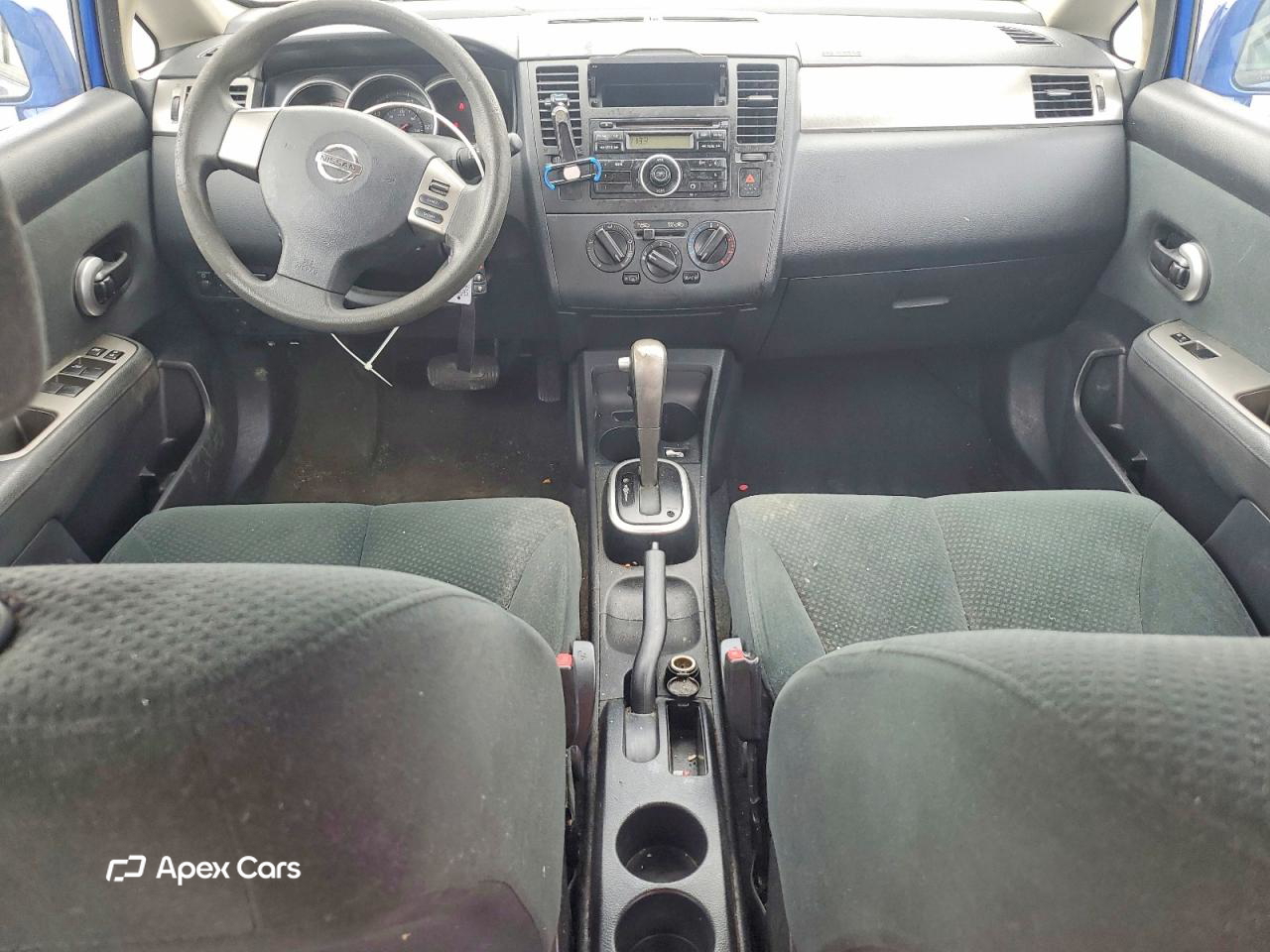 Nissan Versa 2011