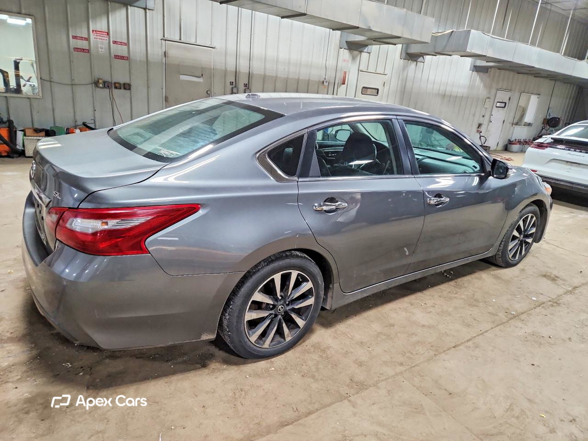 Nissan Altima 2018
