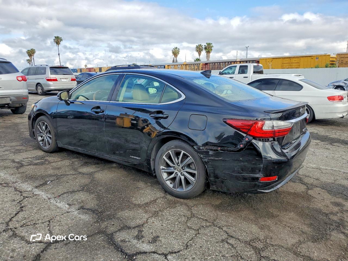 Lexus ES 2016