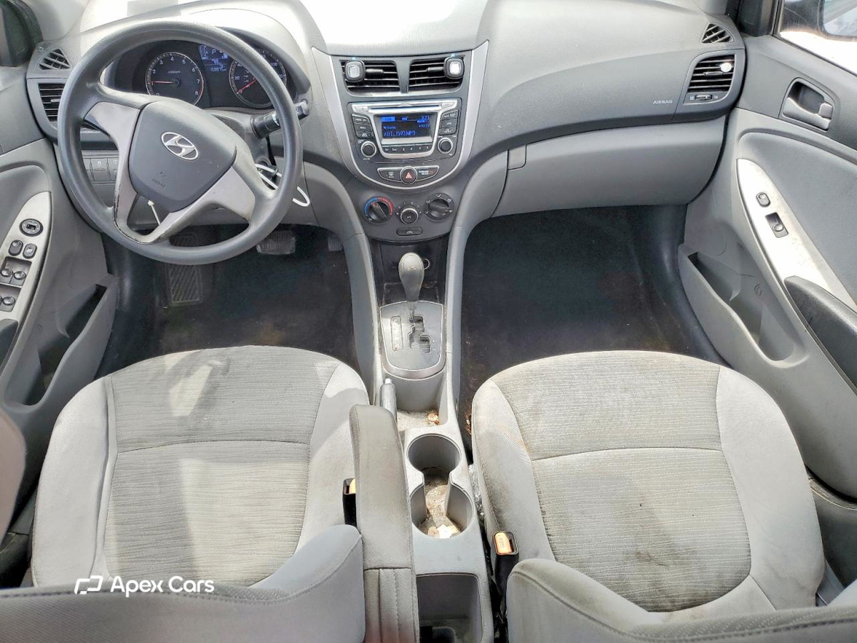 Hyundai Accent 2015