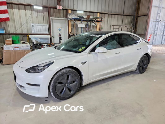 Tesla Model 3 2018 - Image 1 of 12
