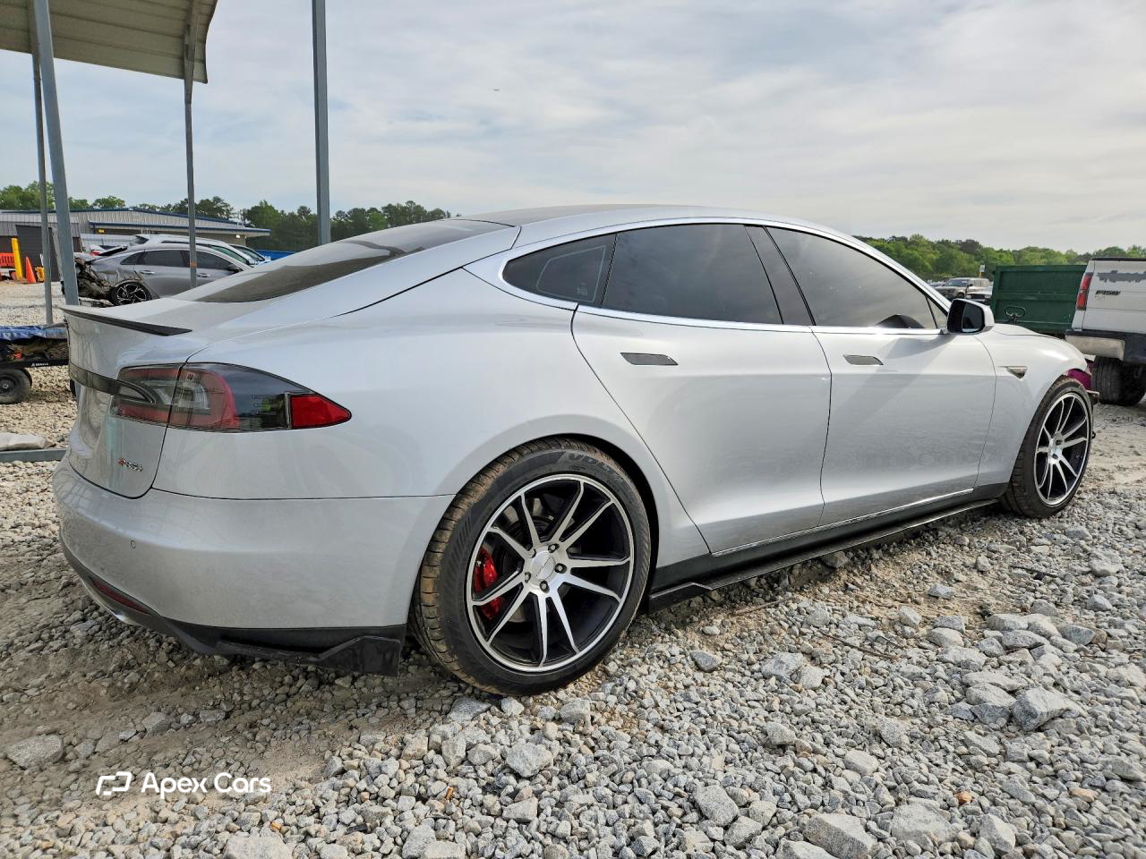 Tesla Model S 2013