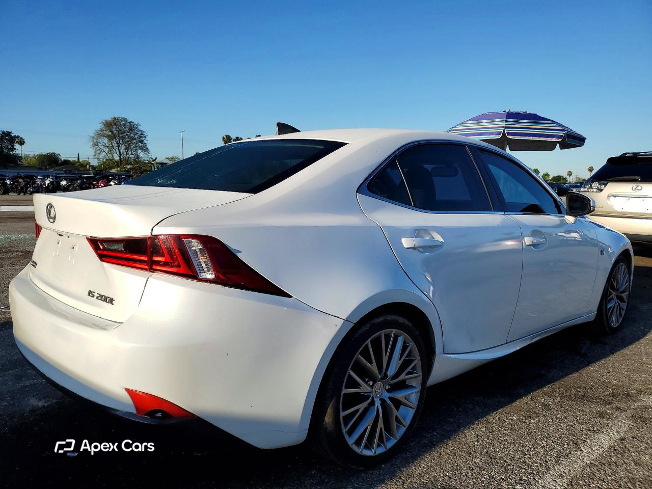 Lexus IS 2016