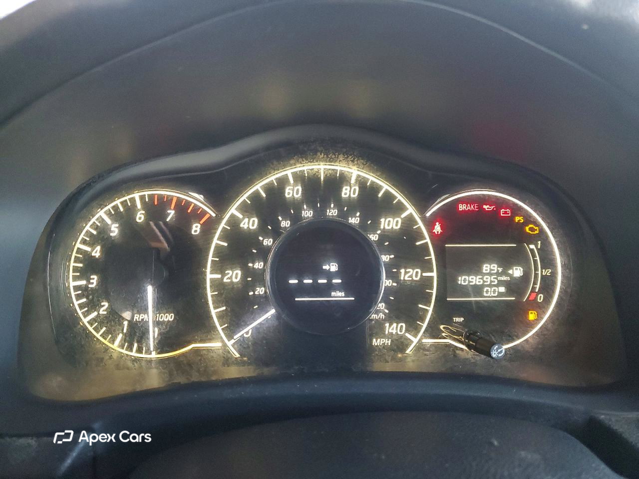 Nissan Versa 2016