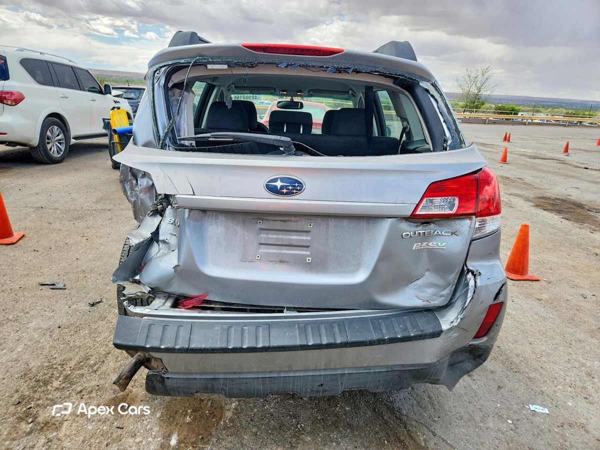 Subaru Outback 2011