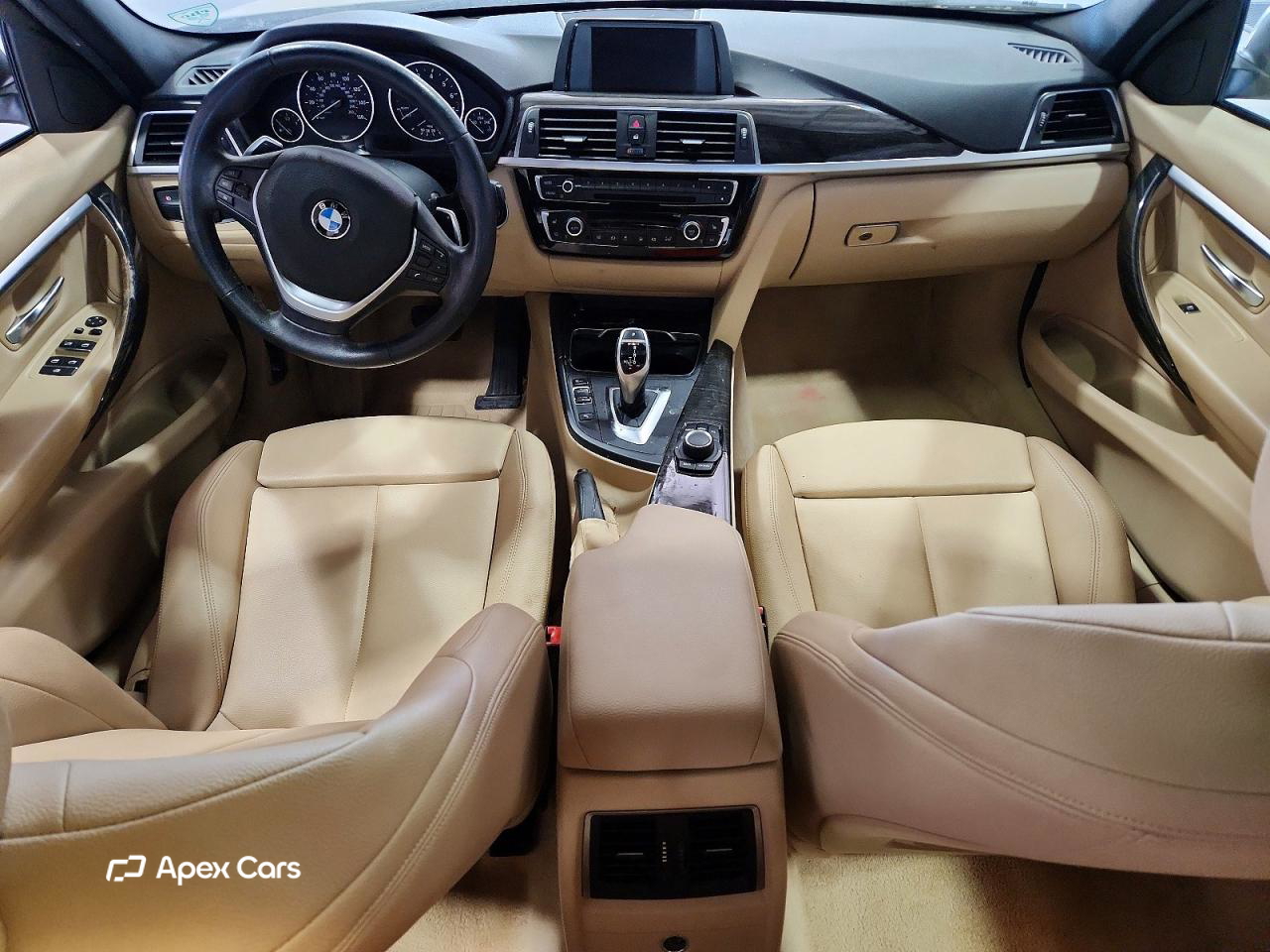 BMW Series 3 2016