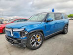 Rivian R1S 2023