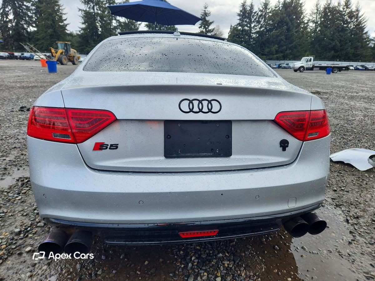 Audi RS5 2013