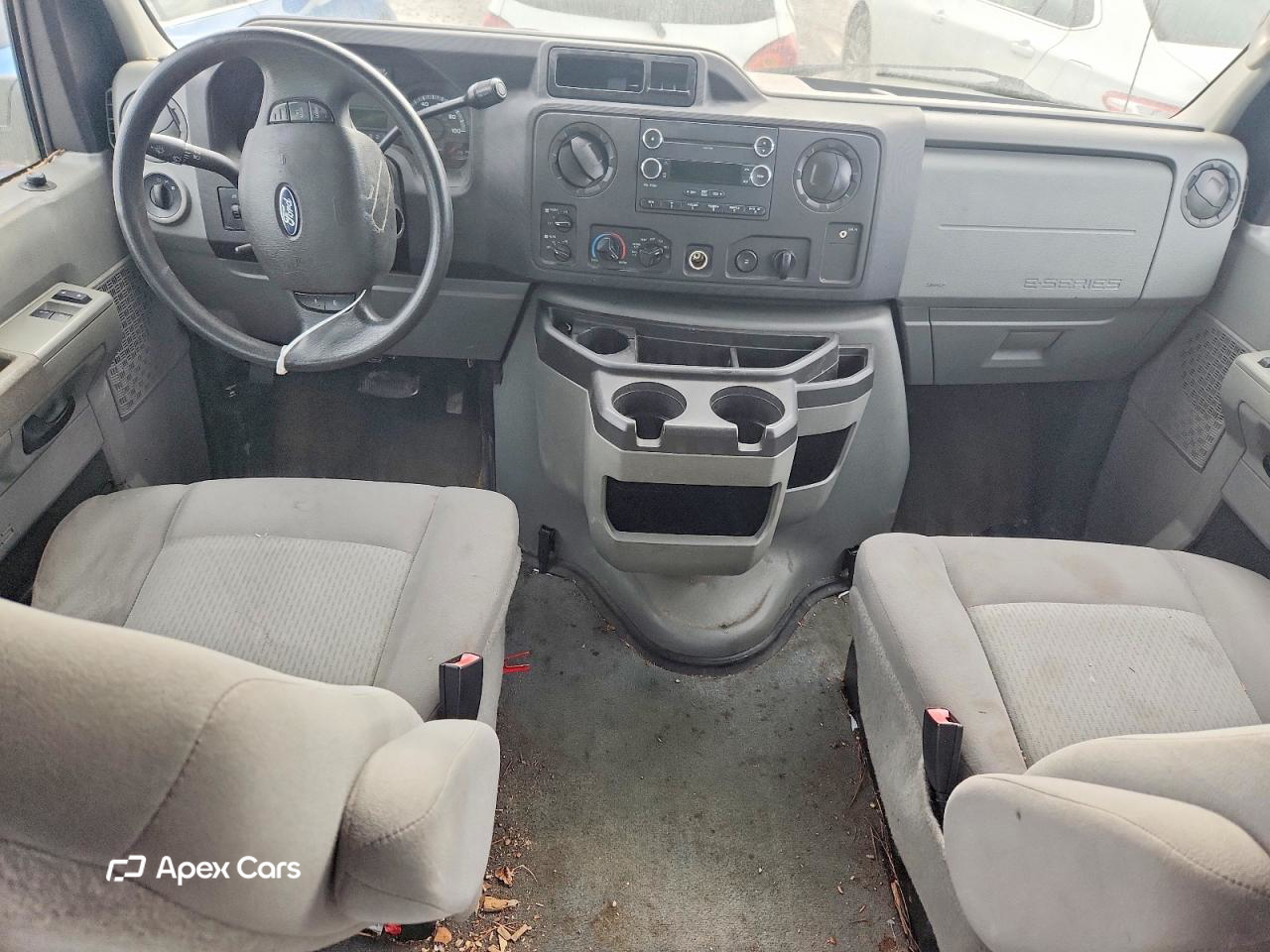 Ford Econoline 2012