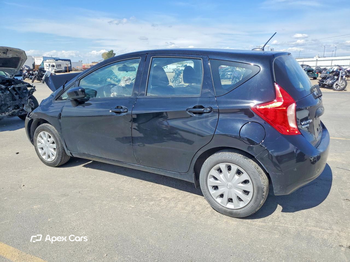 Nissan Versa 2016