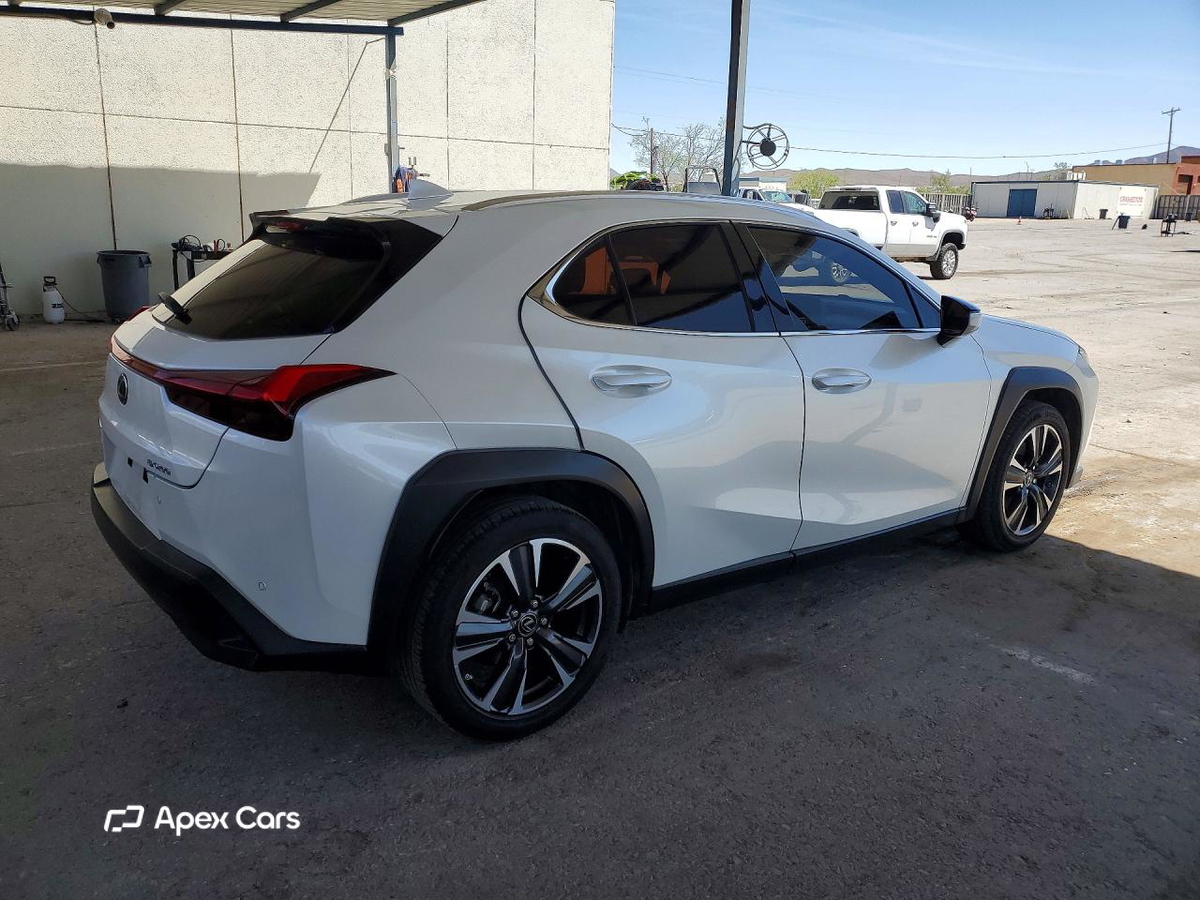 Lexus UX 2020