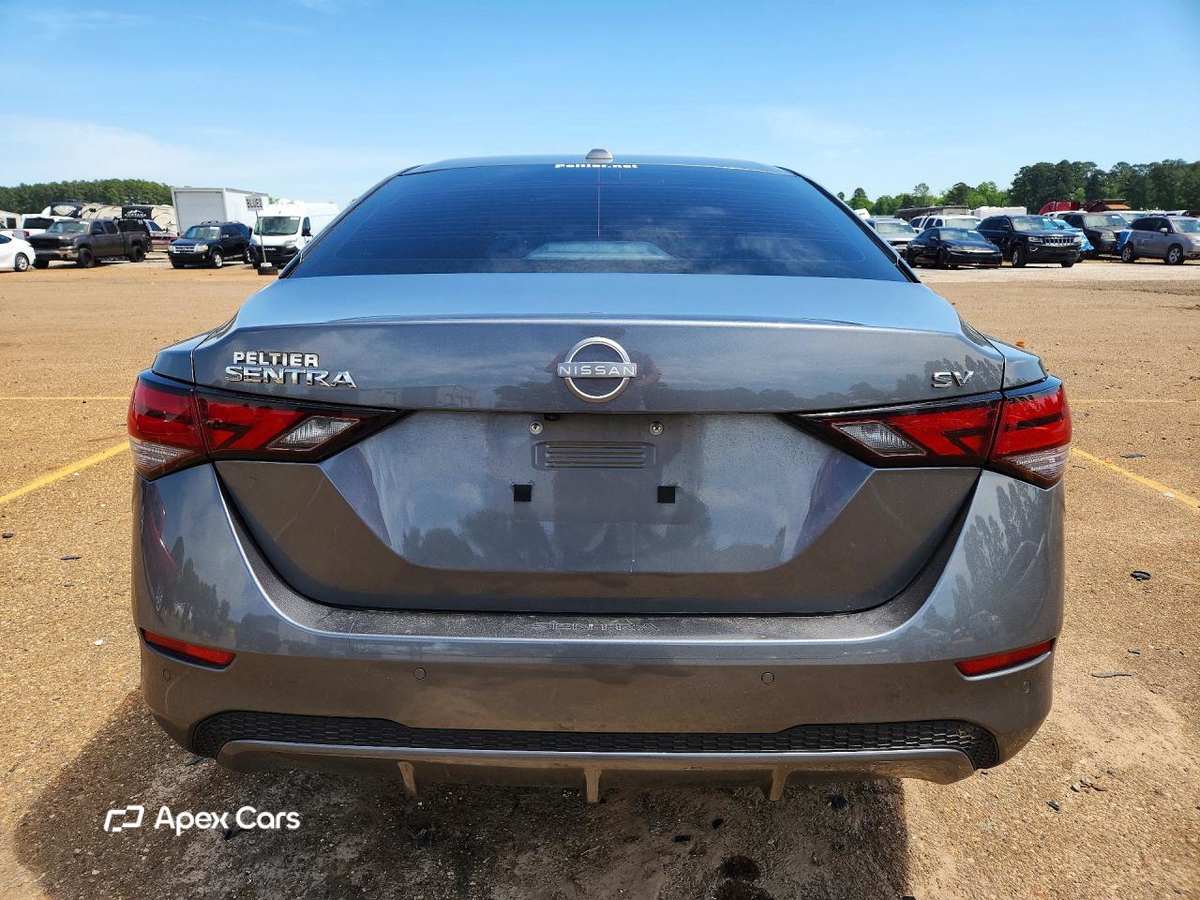 Nissan Sentra 2024