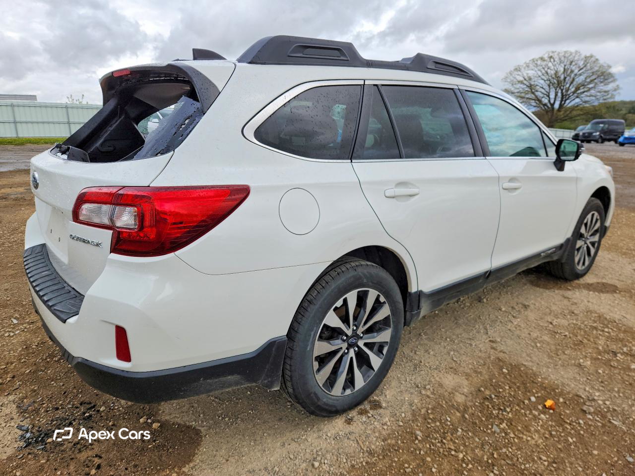 Subaru Outback 2016