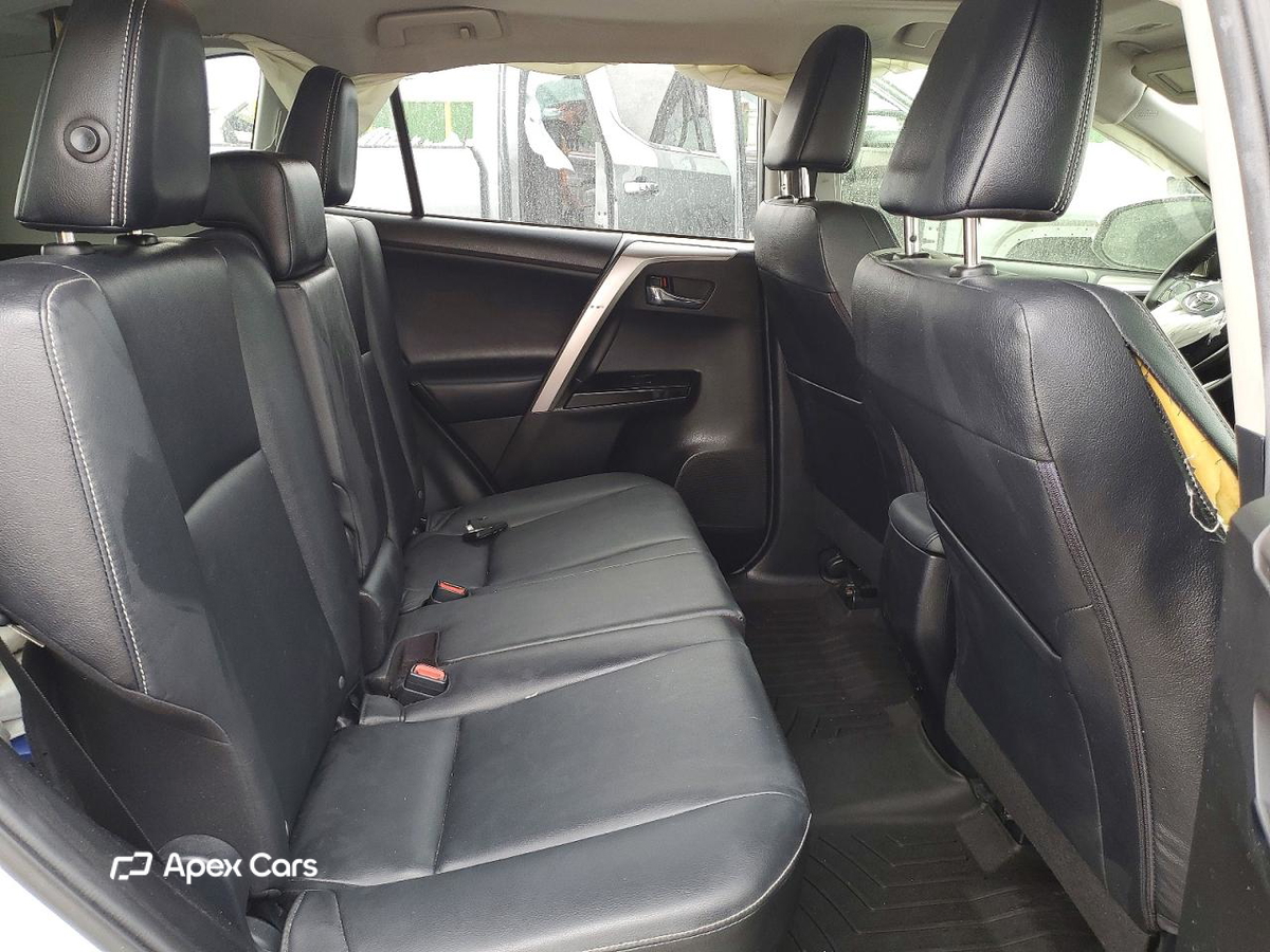 Toyota RAV 4 2016