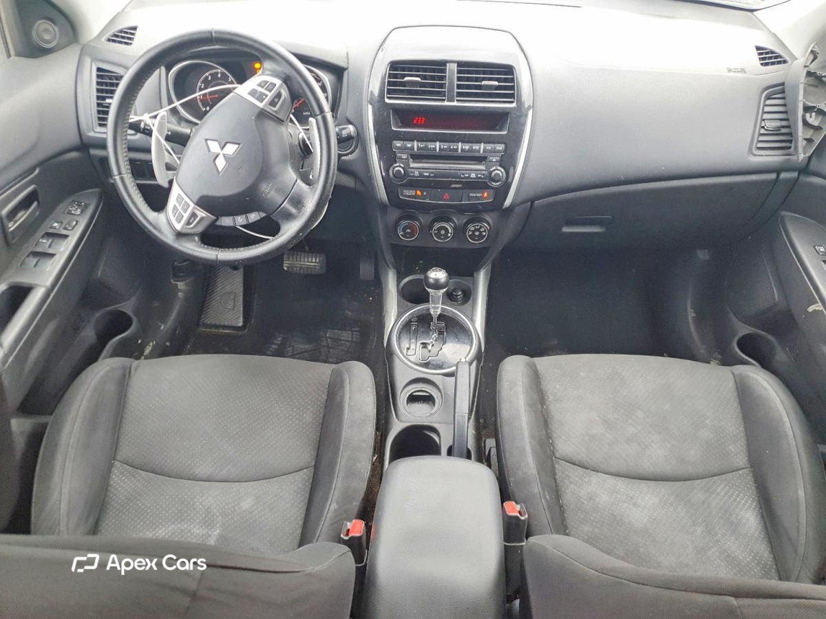Mitsubishi Outlander 2013