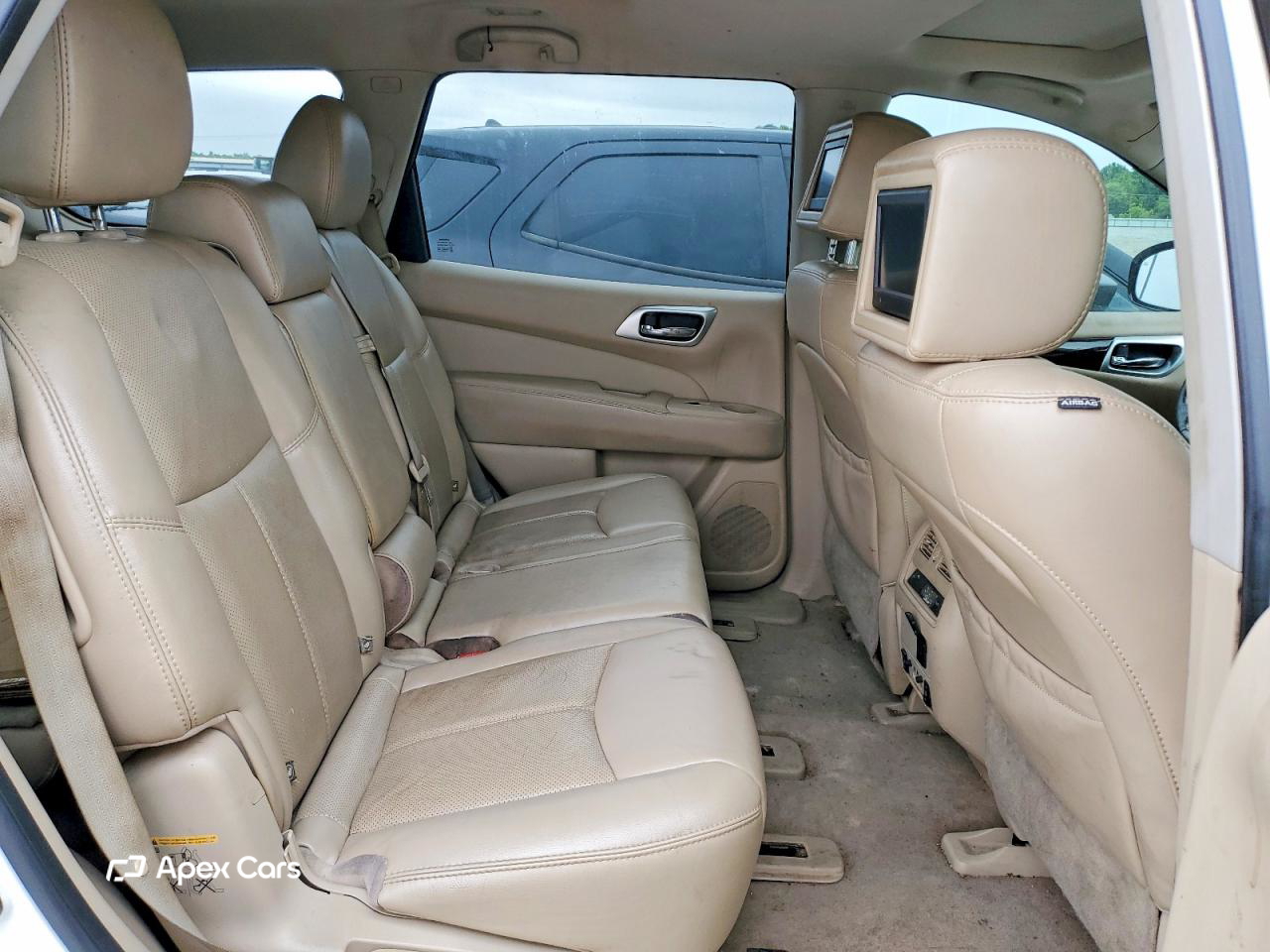 Nissan Pathfinder 2015