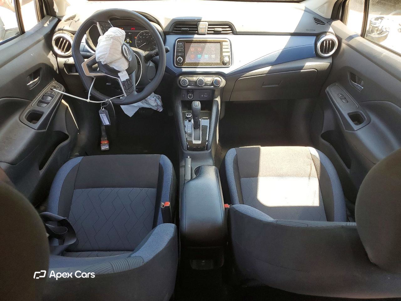 Nissan Versa 2025