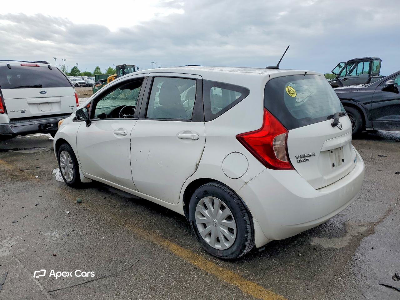 Nissan Versa 2016