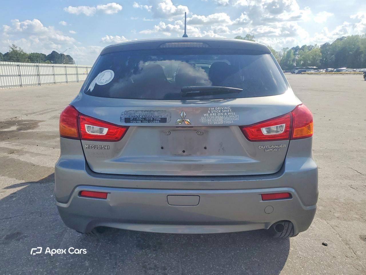 Mitsubishi Outlander 2012