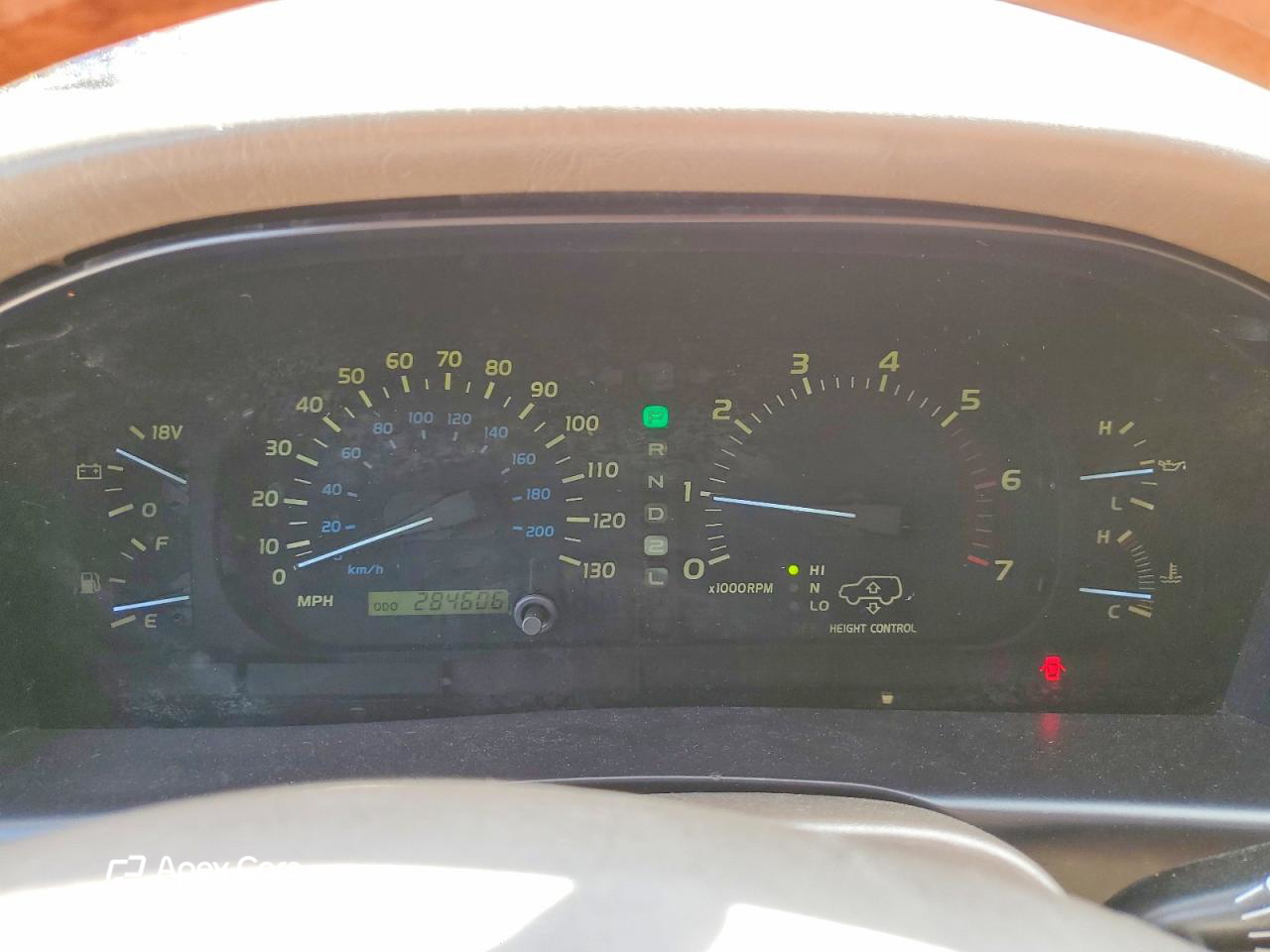 Lexus LX 2000