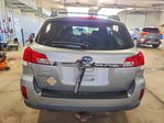 Subaru Outback 2010