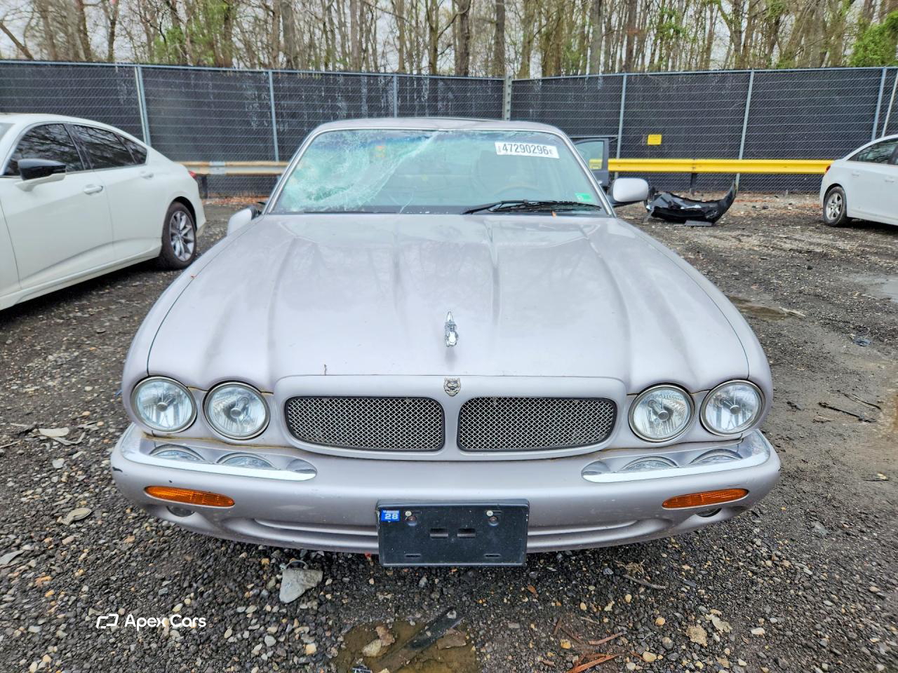 Jaguar XJR 2000