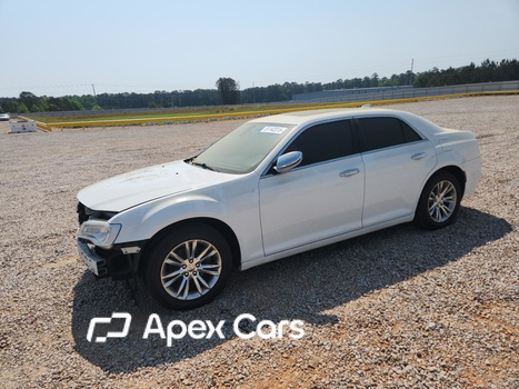 Chrysler 300 2016 - Image 1 of 13