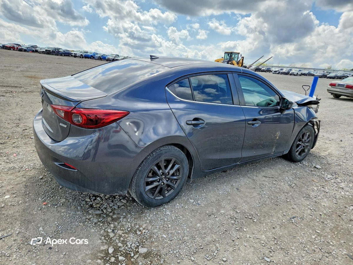 Mazda 3 2015