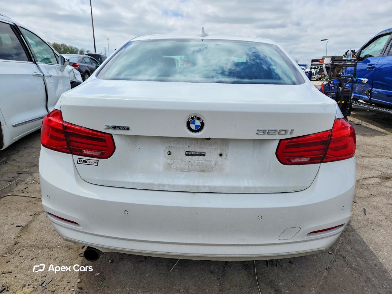 BMW Series 3 2016
