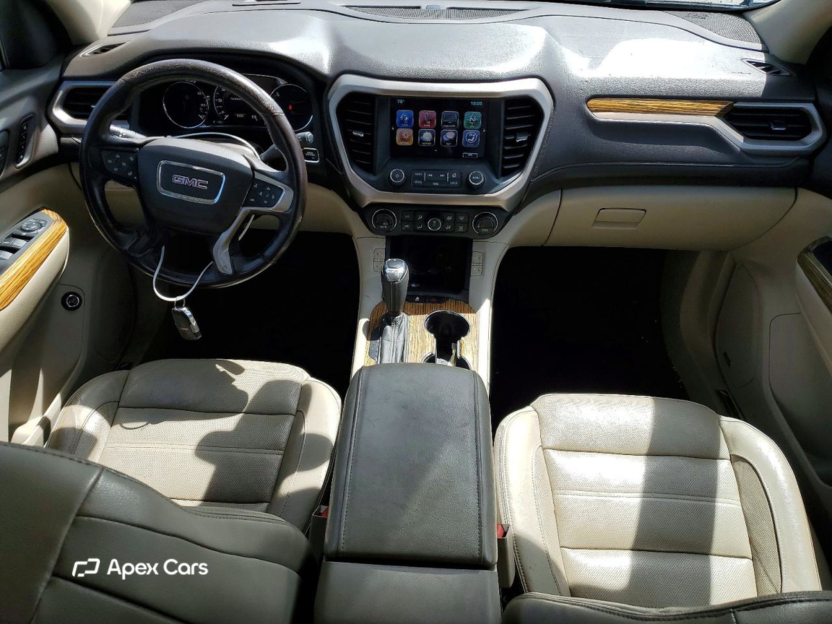 GMC Acadia 2017