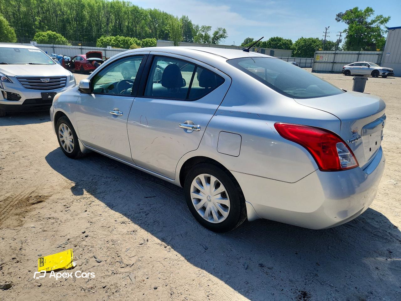 Nissan Versa 2012