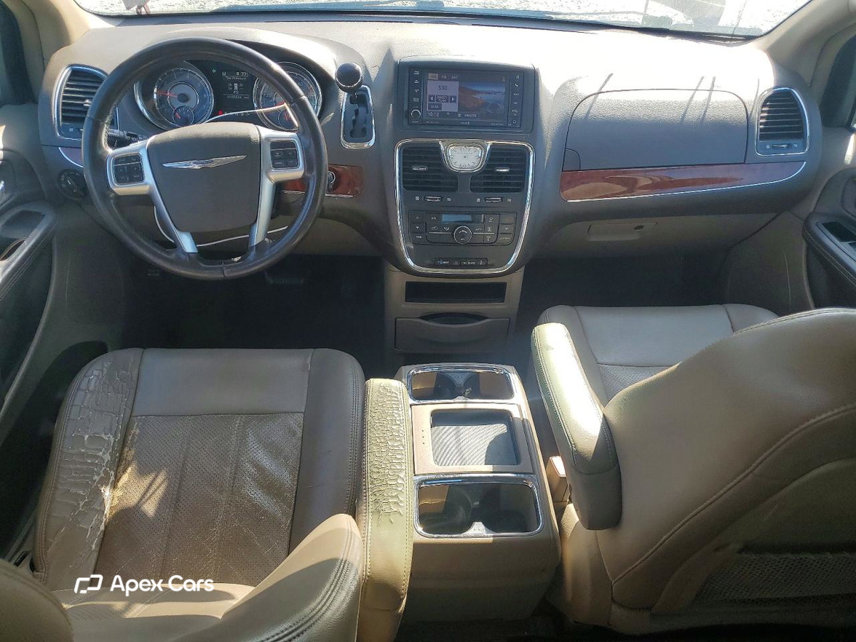 Chrysler Voyager 2012