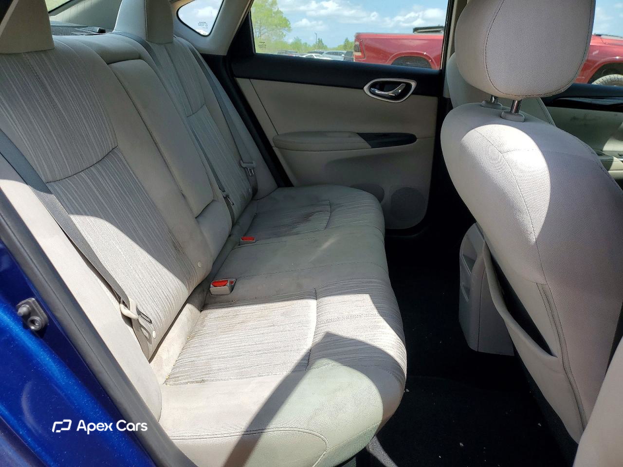 Nissan Sentra 2016