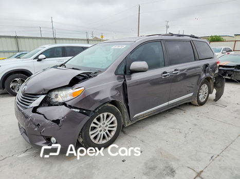 Toyota Sienna 2012 - Image 1 of 13