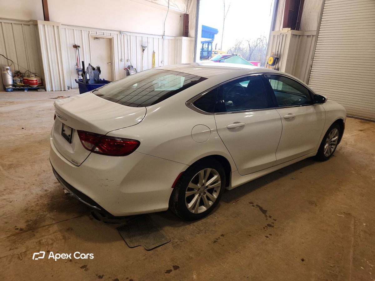 Chrysler 200 2015
