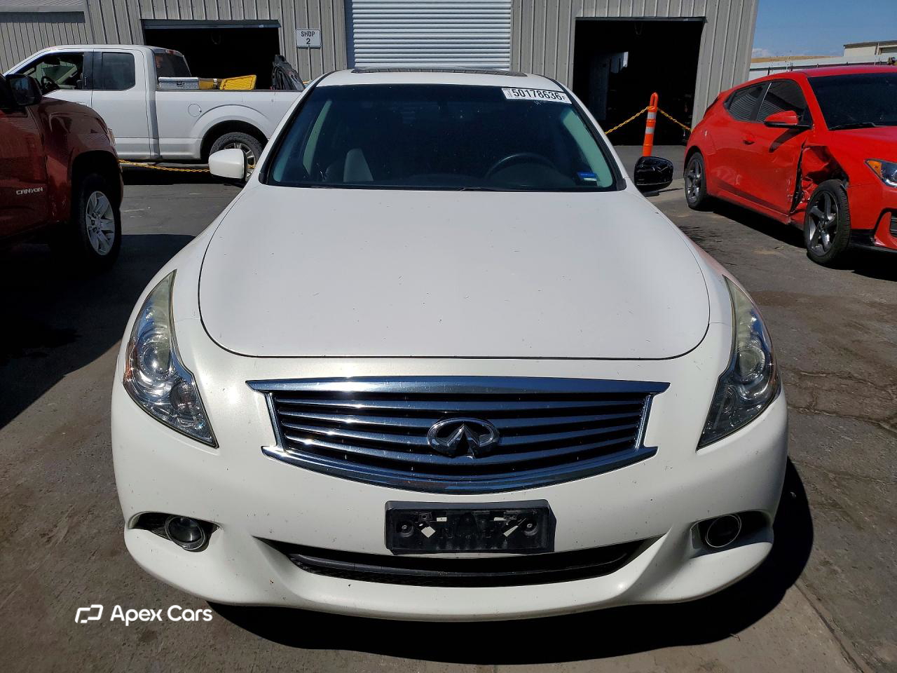 Infiniti Q40 2015
