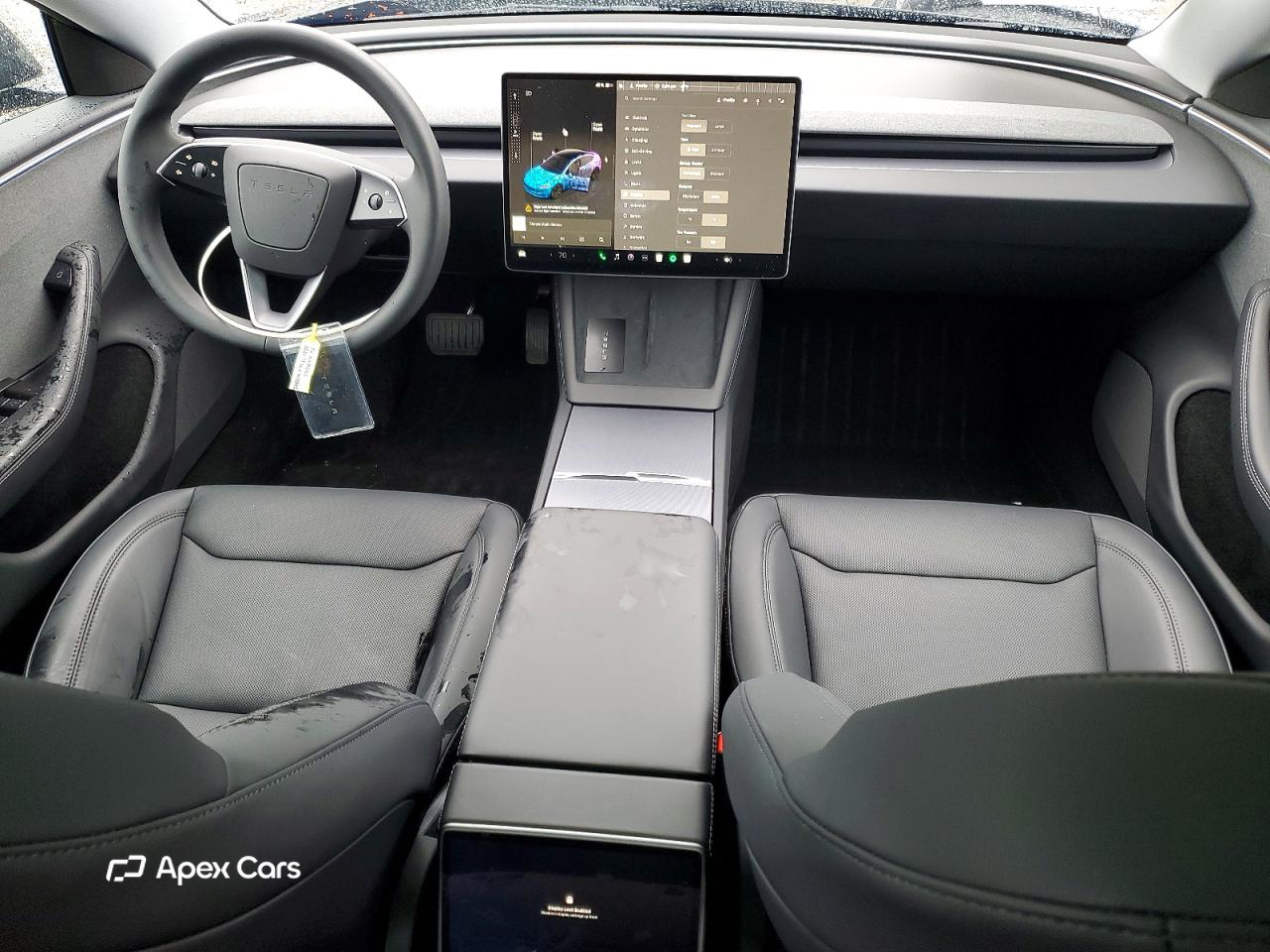 Tesla Model 3 2024