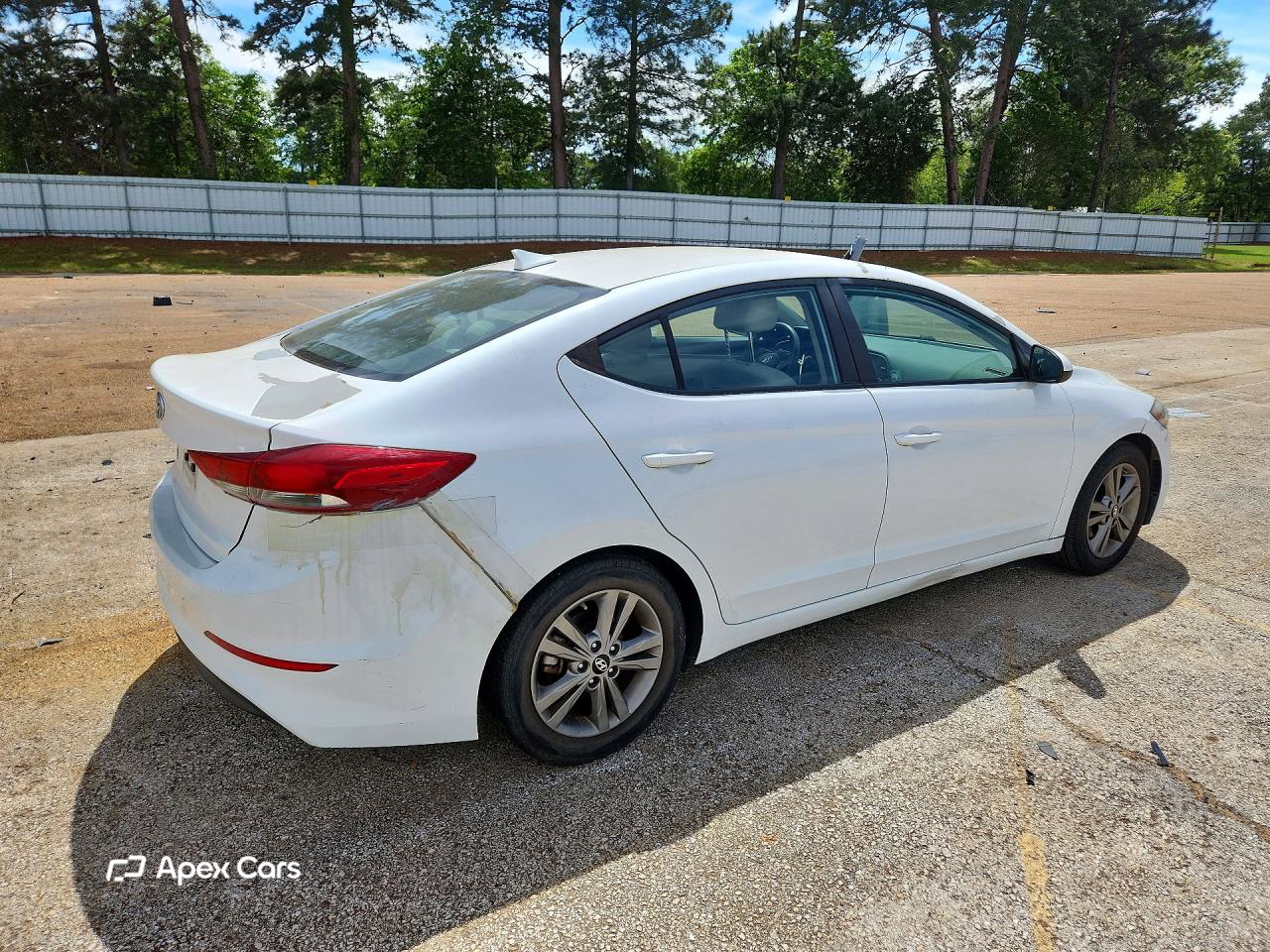 Hyundai Elantra 2018