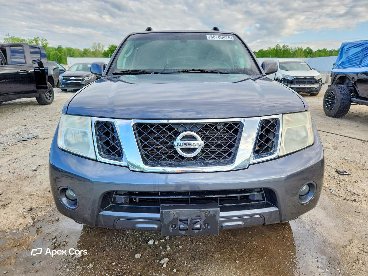 Nissan Pathfinder 2012