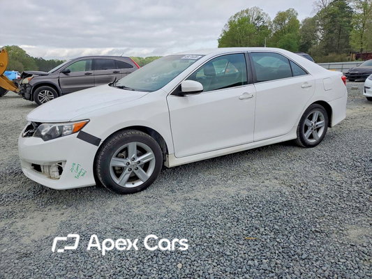 Toyota Camry 2012 - Image 1 of 14