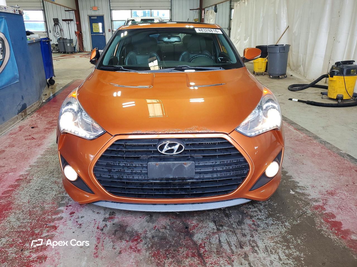 Hyundai Veloster 2013