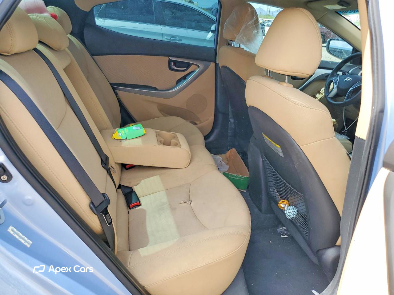 Hyundai Elantra 2012