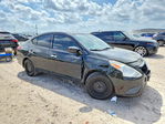 Nissan Versa 2016